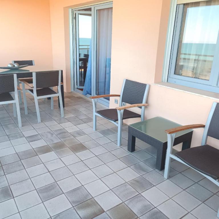 Apartamento Playa Dorada I Inmomart - Apartamento con vistas al mar - 4