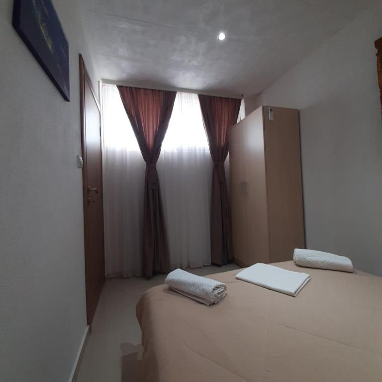 Becic Apartments - Deluks Porodična Soba - 8
