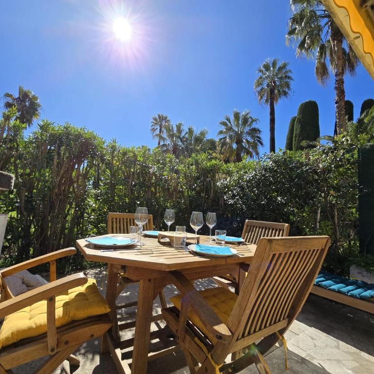 Le Week Riviera III -3 stars-Grande terrasse-Plage du midi-Piscine-Cannes- Palais des Festivals- Parking - Appartement 1 Chambre - 1