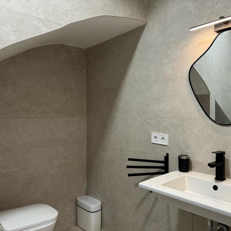 Apartamento Almagro López - Apartamento de 1 dormitorio - 2