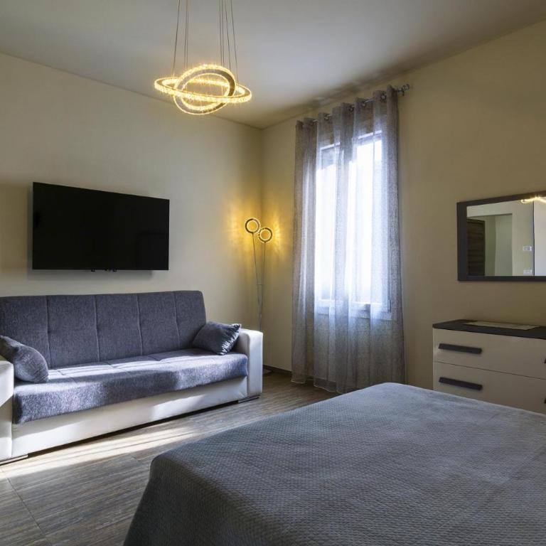 Residenza Grazioli - Camera Familiare - 21
