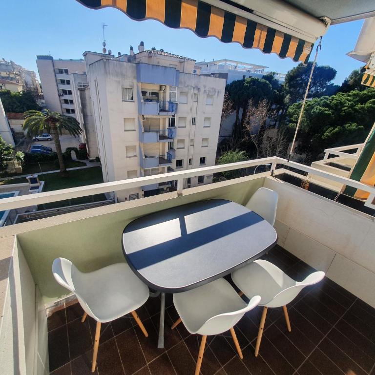 Apartamento centrico en Salou, playa 300m! - Apartamento de 2 dormitorios - 11