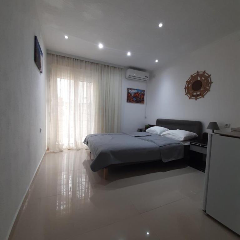 Becic Apartments - Deluks Dvokrevetna Soba sa Bračnim Krevetom - 5