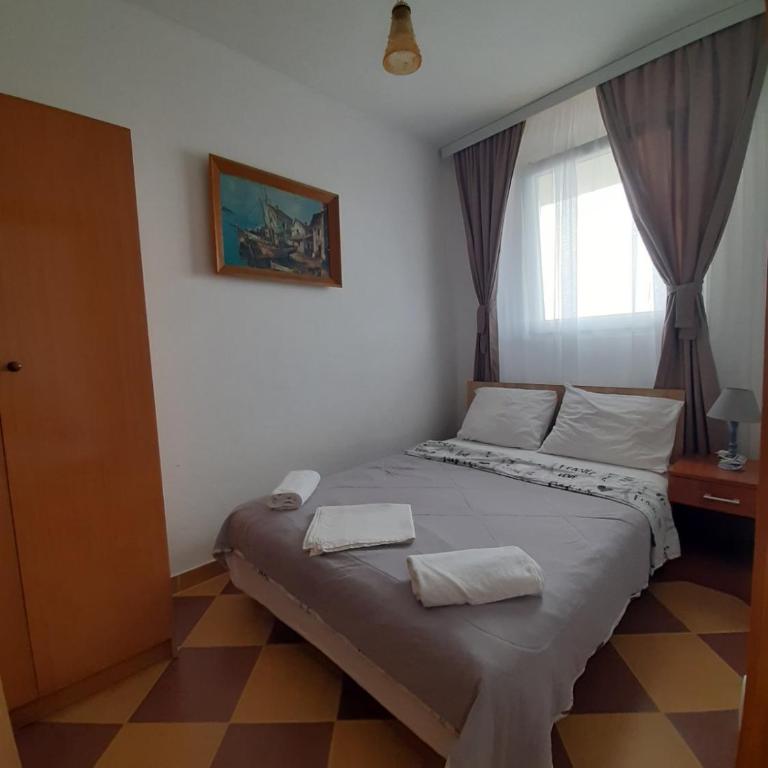 Becic Apartments - Porodična Soba sa Balkonom - 10