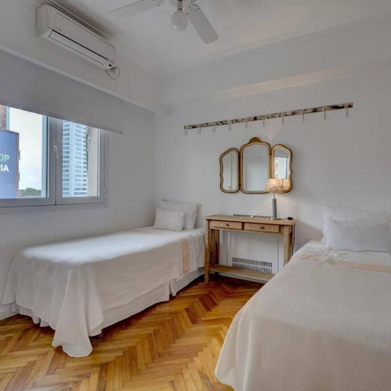 Premium location, frente al MALBA, muy luminoso - Apartamento de 2 dormitorios - 35