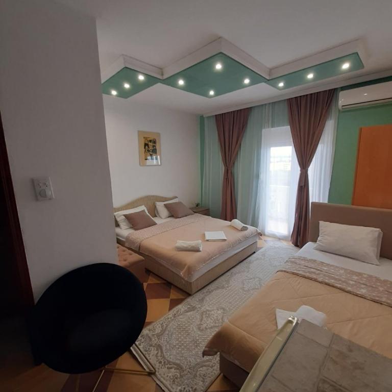 Becic Apartments - Trokrevetna Soba sa Balkonom - 7