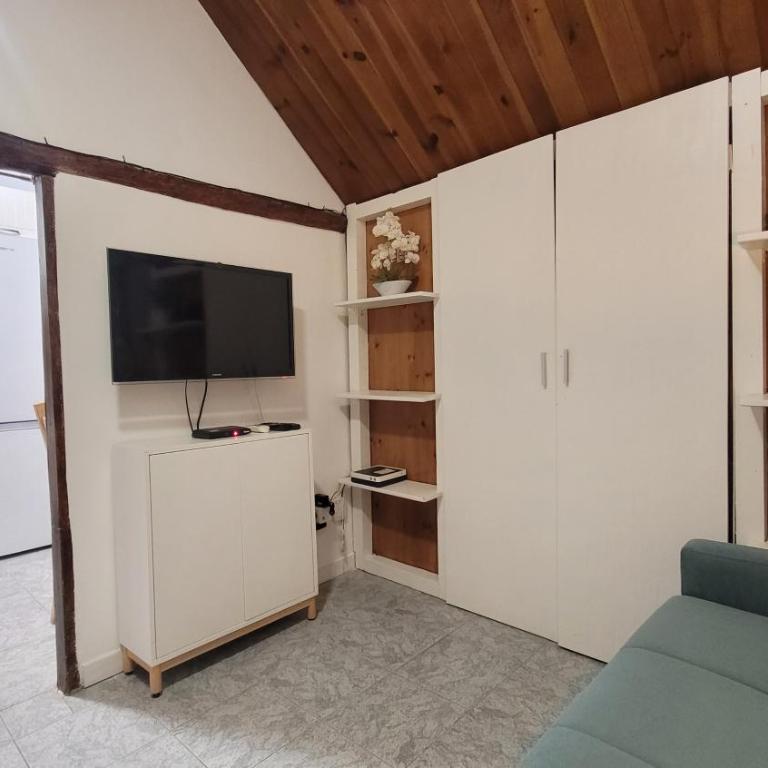Free Parking, 40 meters from the beach, WI-FI, AC - Apartamento de 1 dormitorio - 17