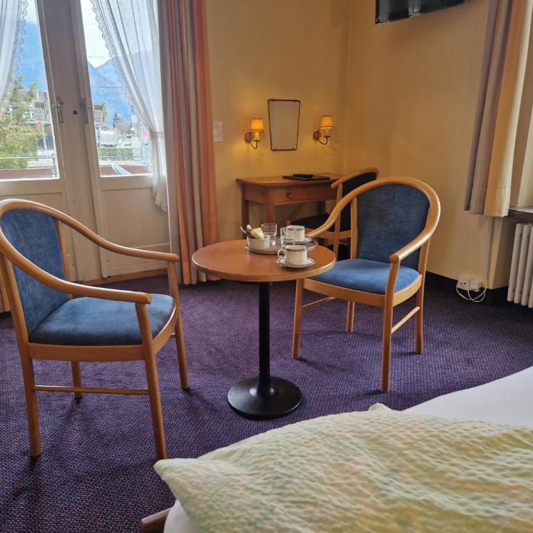 Hotel Du Lac - South Facing Comfort Double Room - 6