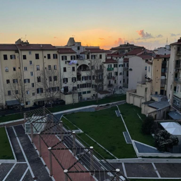 Centro città con le comodità - Appartamento con 1 Camera da Letto - 1