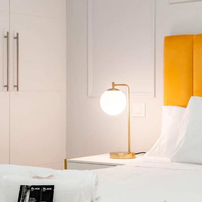 Luxe Apartment Madrid 7 paradas de Metro de Sol - Two-Bedroom Apartment - 10