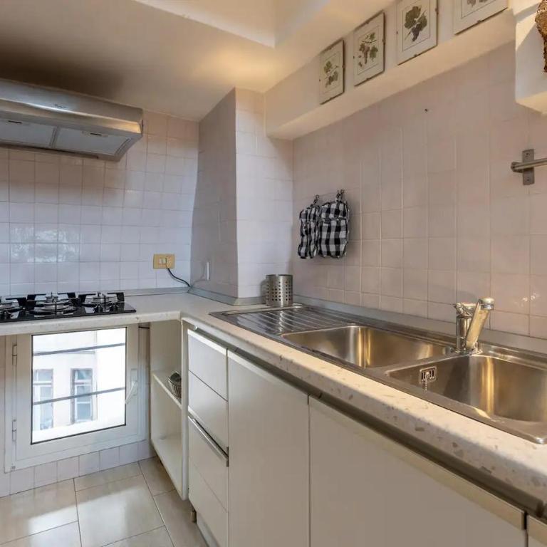 [15 min from Piazza Venezia] Skyline Sanctuary in Trastevere - Appartamento Deluxe - 18