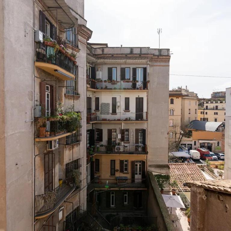 [15 min from Piazza Venezia] Skyline Sanctuary in Trastevere - Appartamento Deluxe - 56