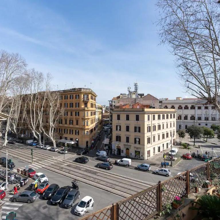 [15 min from Piazza Venezia] Skyline Sanctuary in Trastevere - Appartamento Deluxe - 71