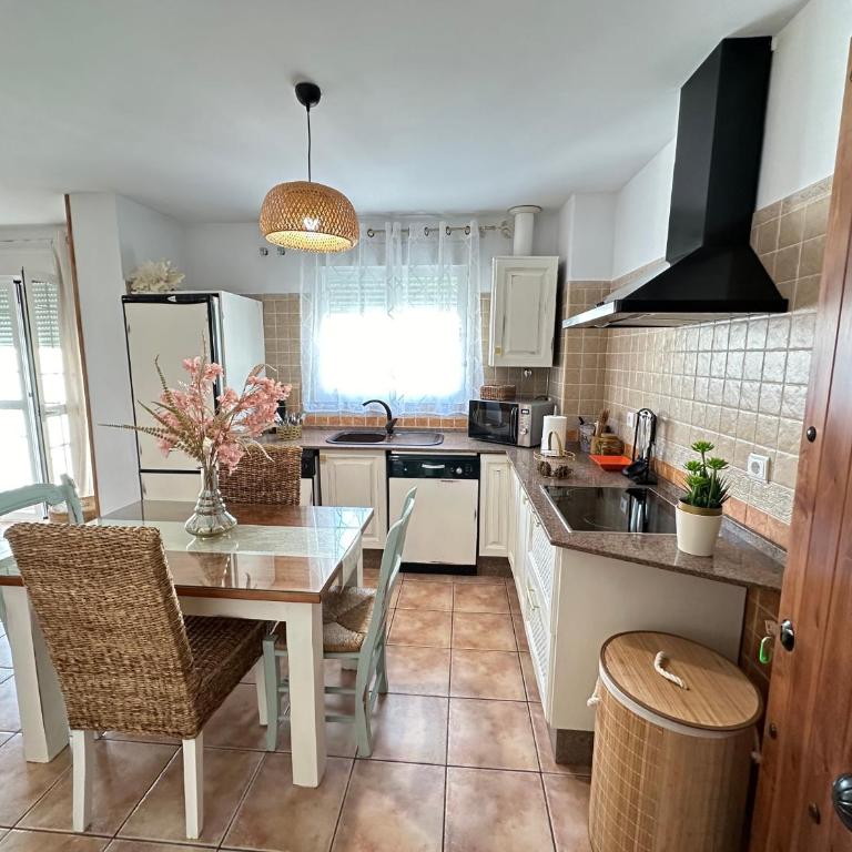 APARTAMENTOS LUNA solo FAMILIAS Y PAREJAS - Apartamento de 2 dormitorios - 11