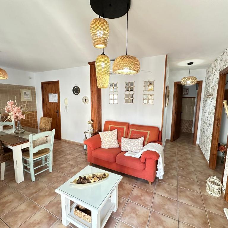 APARTAMENTOS LUNA solo FAMILIAS Y PAREJAS - Apartamento de 2 dormitorios - 10