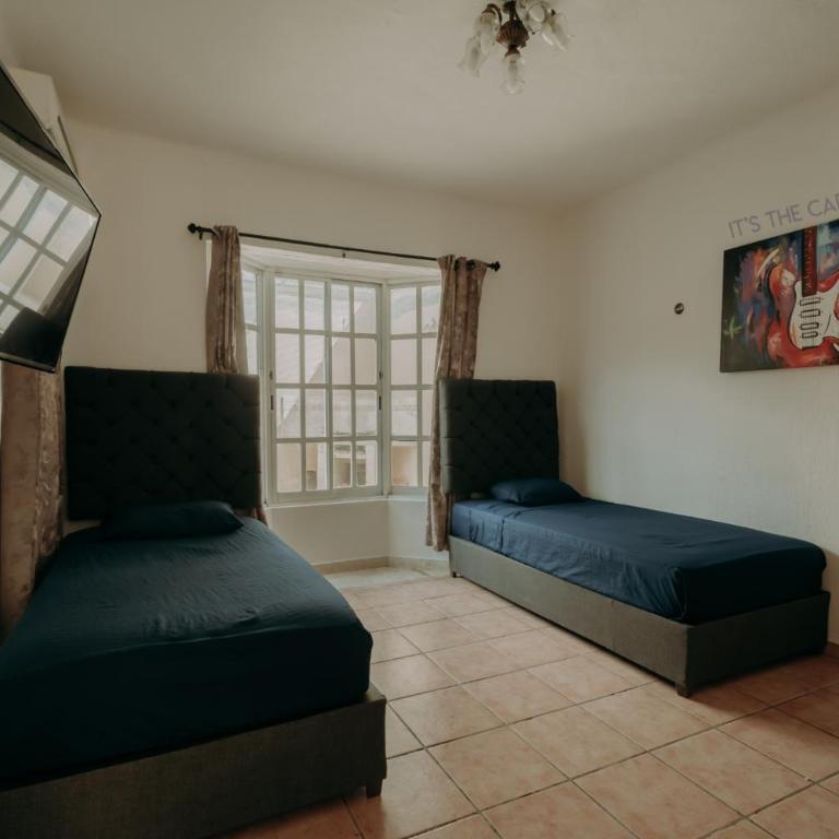 Lujo en Cancún,Tu Oasis Caribeño with AC private Bathroom - Twin Room with Private Bathroom - 2