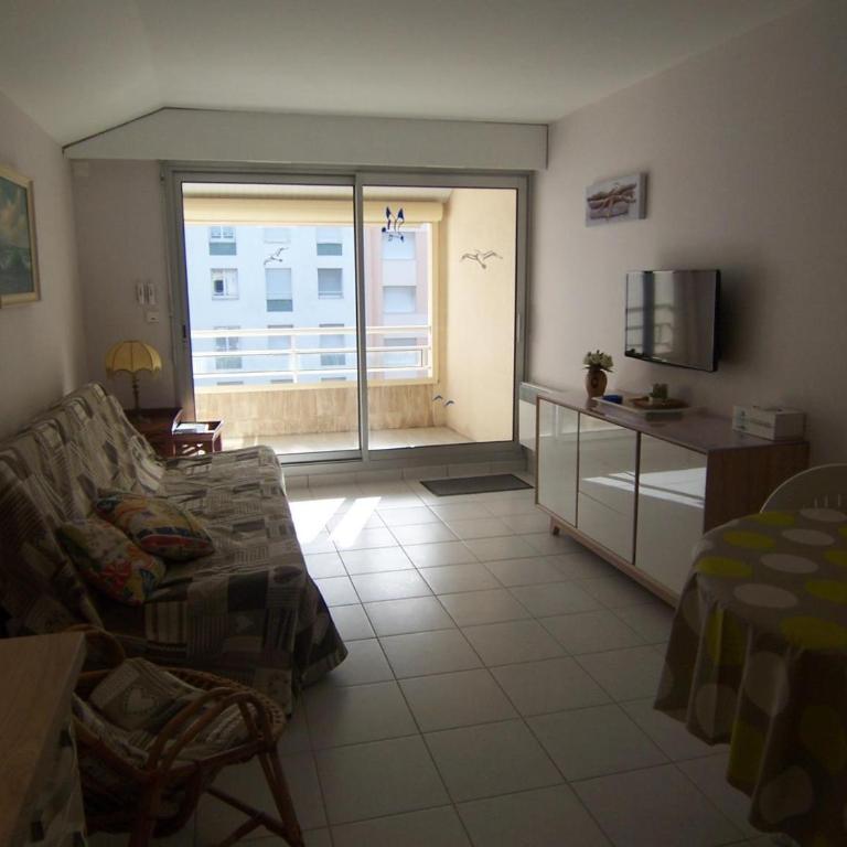 Appartement central avec garage à 2 min de la plage, balcon, wifi, proche commerces - FR-1-197-188 - Appartamento (5 Adulti) - 13