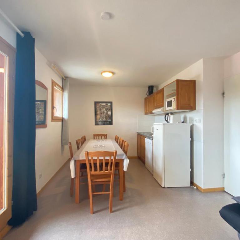 Apartment at the foot of the slopes - Appartement - 3