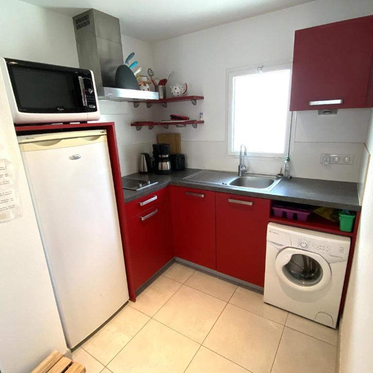 Maison neuve avec terrasse - 600m de la plage, parking, Wifi, et équipements modernes à La Tranche-sur-Mer - FR-1-22-301 - Casa de vacaciones (4 adultos) - 4