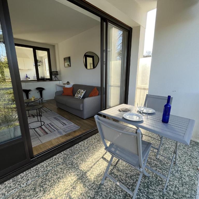 Superbe T2 avec balcon et parking, idéalement situé à Arcachon - FR-1-374-200 - Appartamento - 12