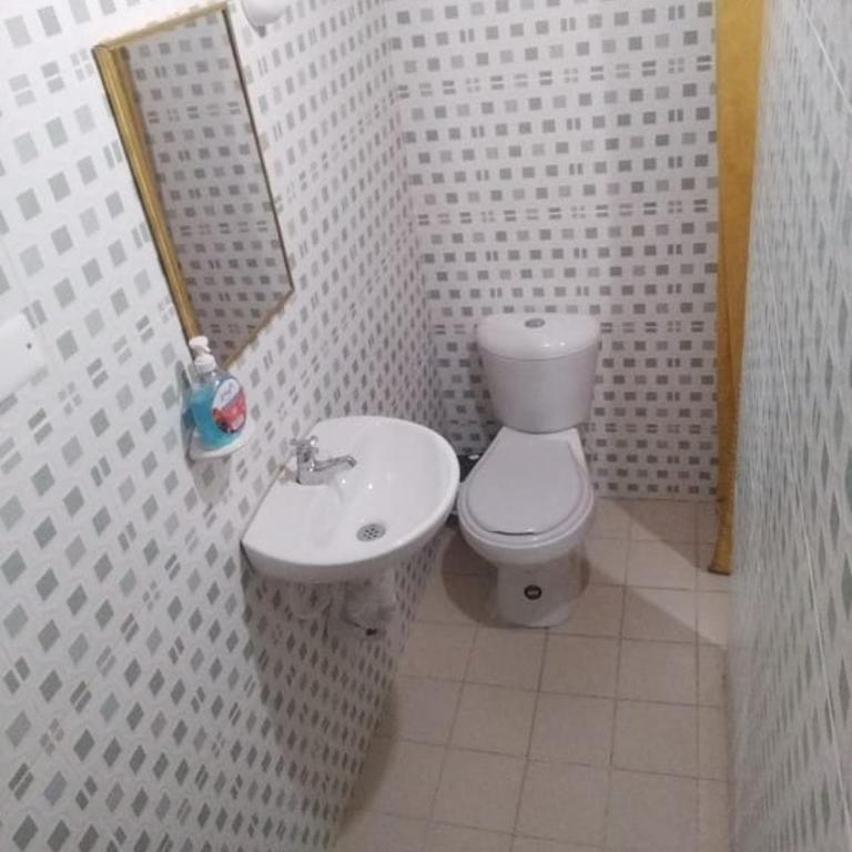 HOSTAL SARITA - Habitación Doble - 2