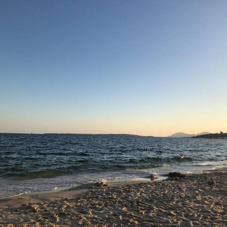 Modern Condo w Terrace 250m from Beach & Pool - Appartement 1 Chambre - 16