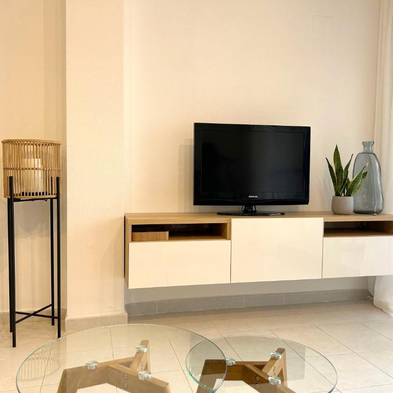 Punta Glea - Bajo con jardin y vista al mar. - Apartamento de 2 dormitorios - 2