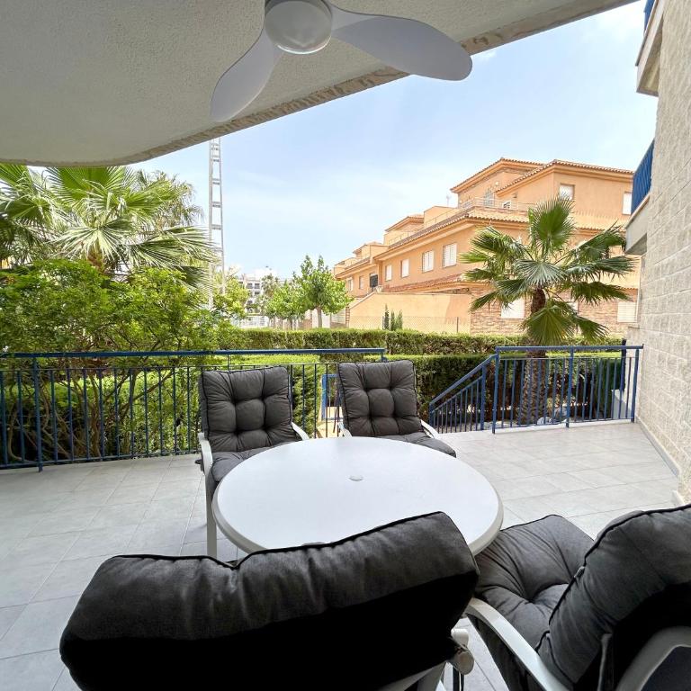 Punta Glea - Bajo con jardin y vista al mar. - Apartamento de 2 dormitorios - 45