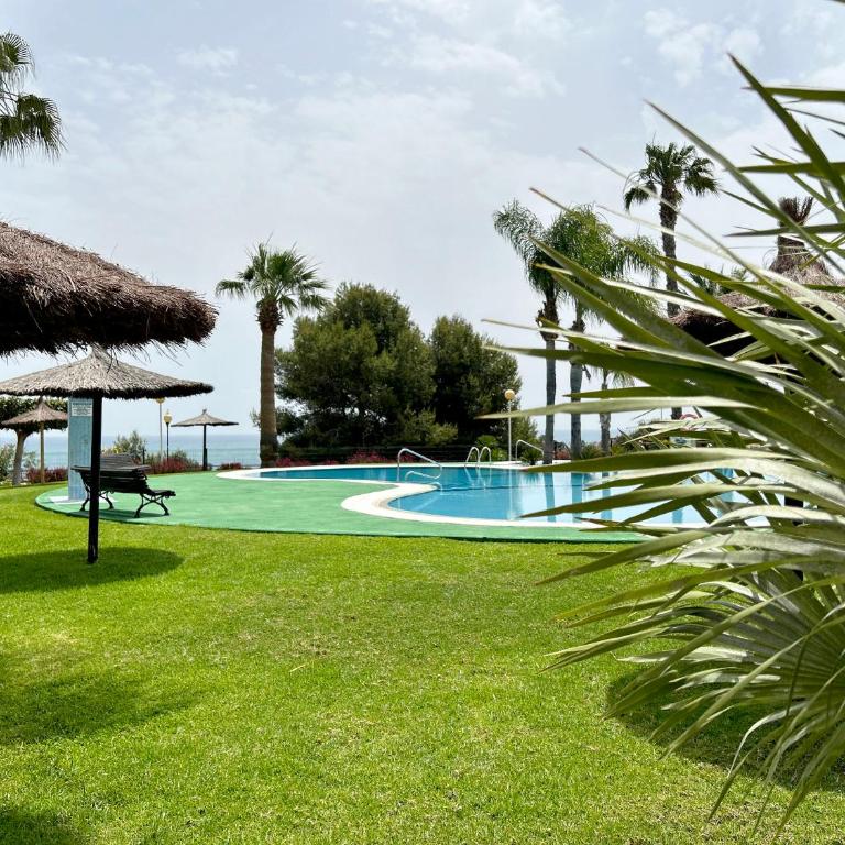 Punta Glea - Bajo con jardin y vista al mar. - Apartamento de 2 dormitorios - 51