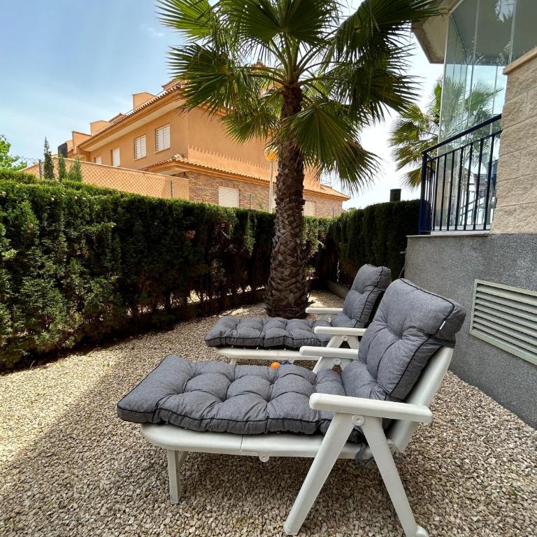 Punta Glea - Bajo con jardin y vista al mar. - Apartamento de 2 dormitorios - 54