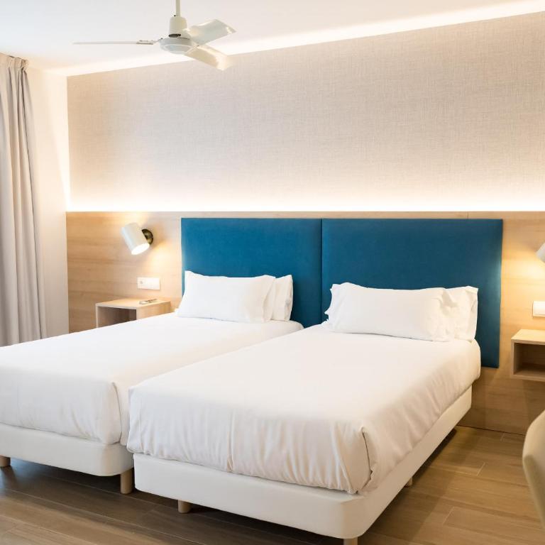 Hotel Parking Miradoiro de Belvís - Budget Twin Room - 1