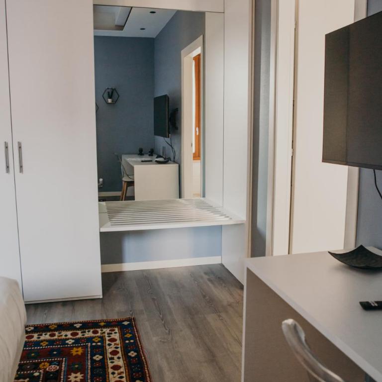 Naboo Verona Luxury Suites - Camera Matrimoniale Deluxe - 14