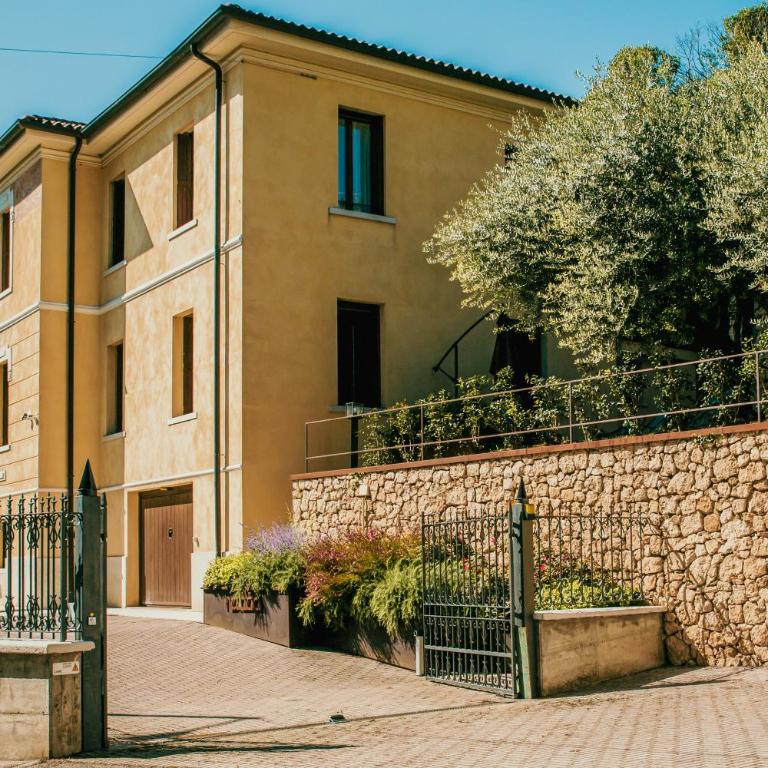 Naboo Verona Luxury Suites - Camera Matrimoniale Deluxe - 14