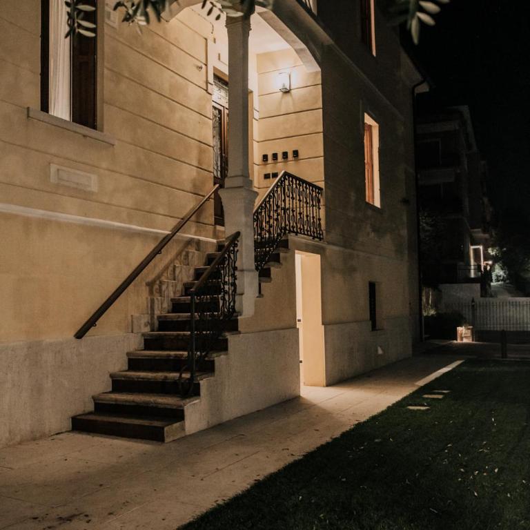 Naboo Verona Luxury Suites - Camera Matrimoniale Deluxe - 32