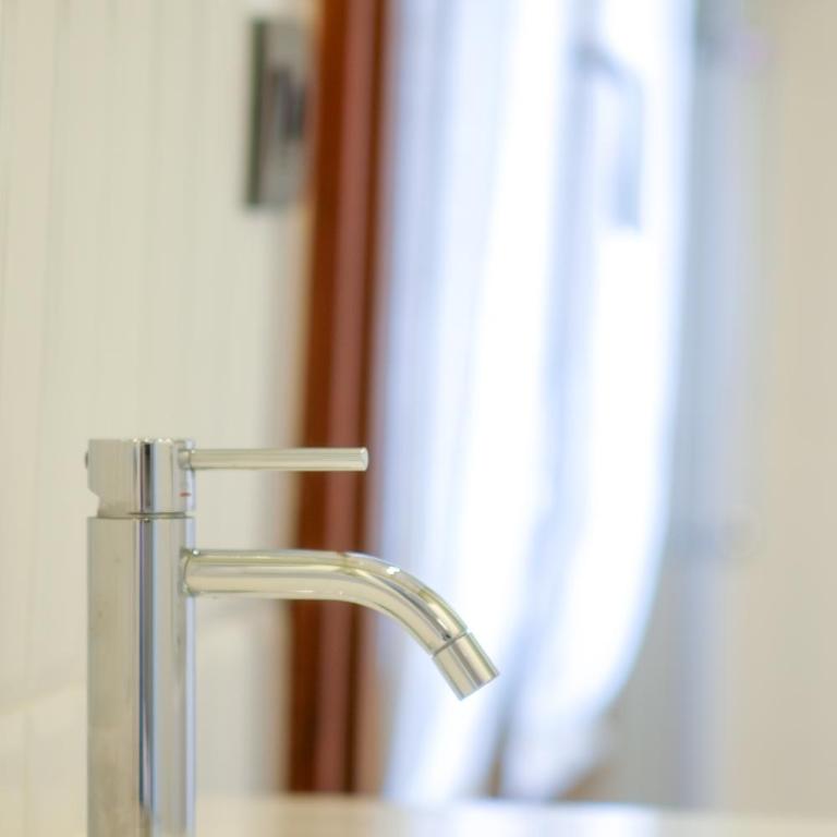 Naboo Verona Luxury Suites - Camera Matrimoniale Deluxe - 33
