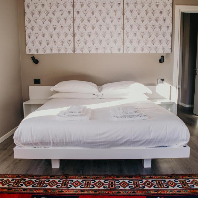 Naboo Verona Luxury Suites - Camera Matrimoniale Deluxe - 38