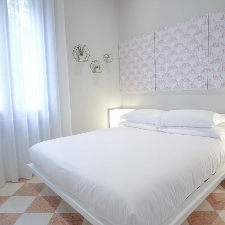 Naboo Verona Luxury Suites - Camera Matrimoniale Deluxe - 43