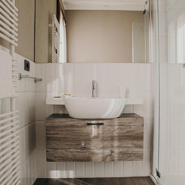 Naboo Verona Luxury Suites - Camera Matrimoniale Deluxe - 42
