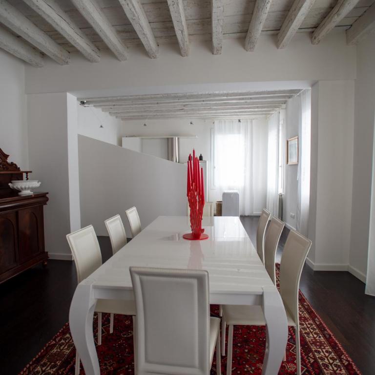 Ada Canal House VISTA CANALE - Appartamento con 2 Camere da Letto - 11