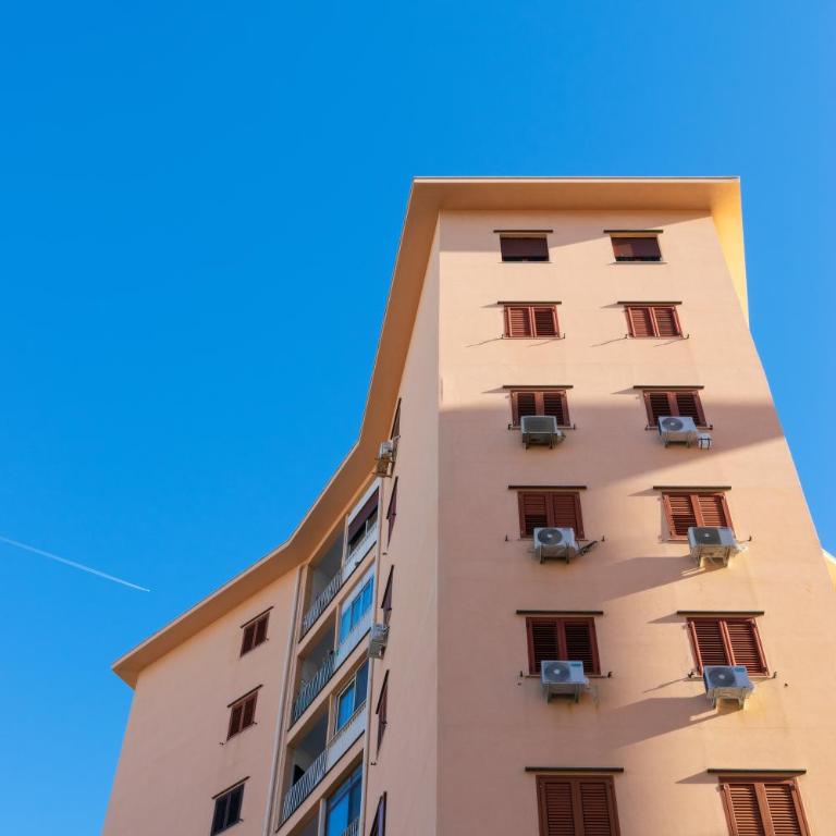 Casa de Paoli - Vista Mare Arenella, Palermo con Parcheggio Privato - Appartamento con 1 Camera da Letto - 82