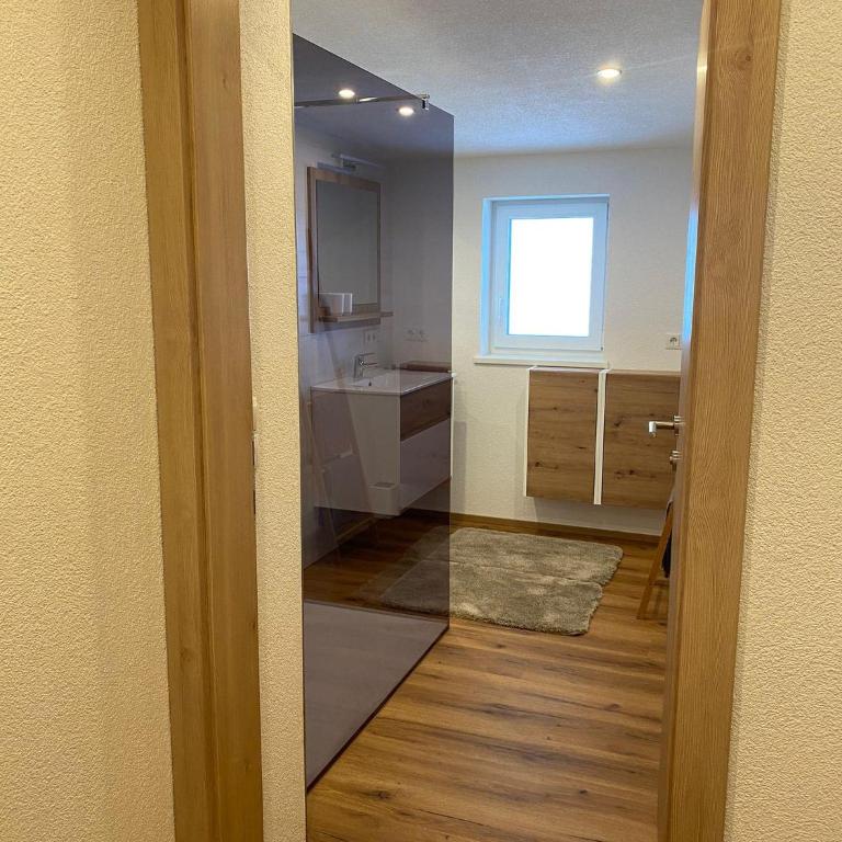 Apartment Auszeit - Apartment mit 3 Schlafzimmern und Dusche - 7