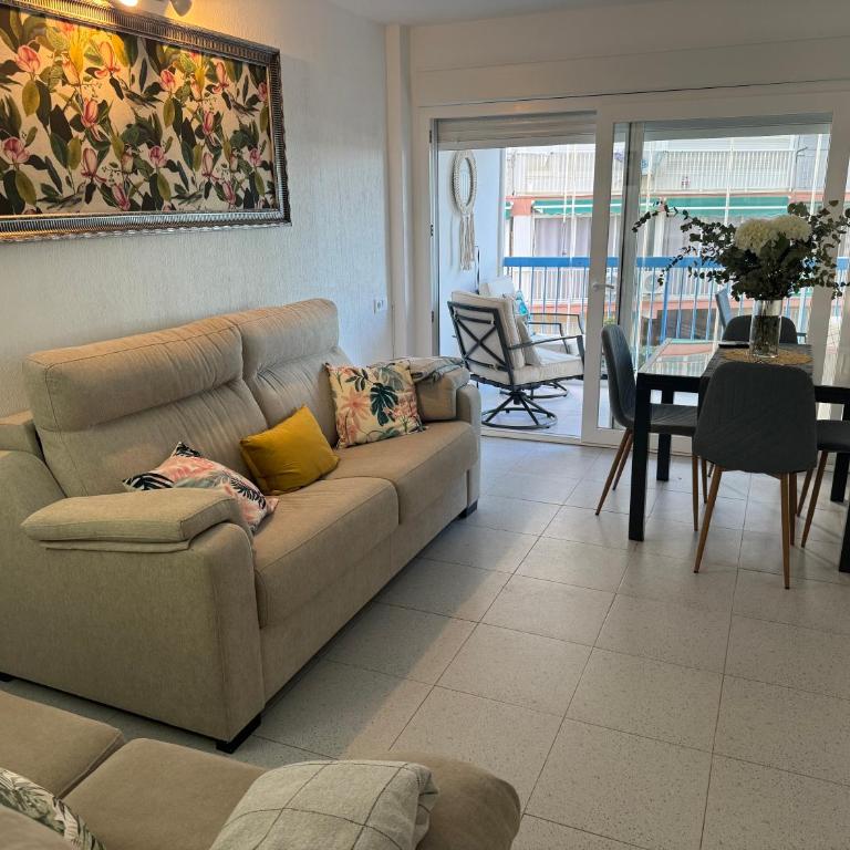Primera línea en Playa Muchavista piscina y vistas al mar By Turihome - Apartamento de 2 dormitorios - 10