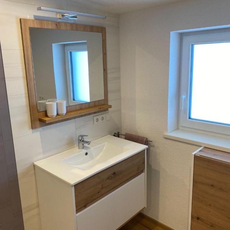 Apartment Auszeit - Apartment mit 3 Schlafzimmern und Dusche - 8
