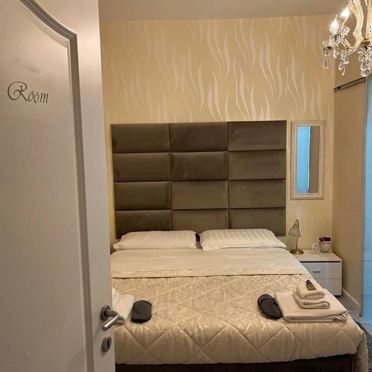 Alloggio in pieno centro a Trento - Suite con 3 Camere da Letto - 26