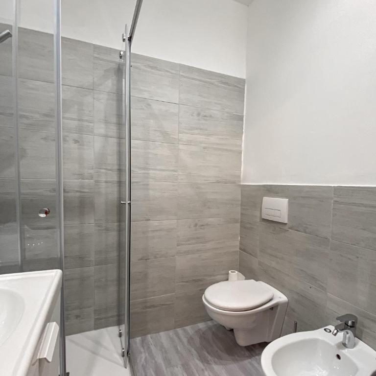 Alloggio in pieno centro a Trento - Suite con 3 Camere da Letto - 53