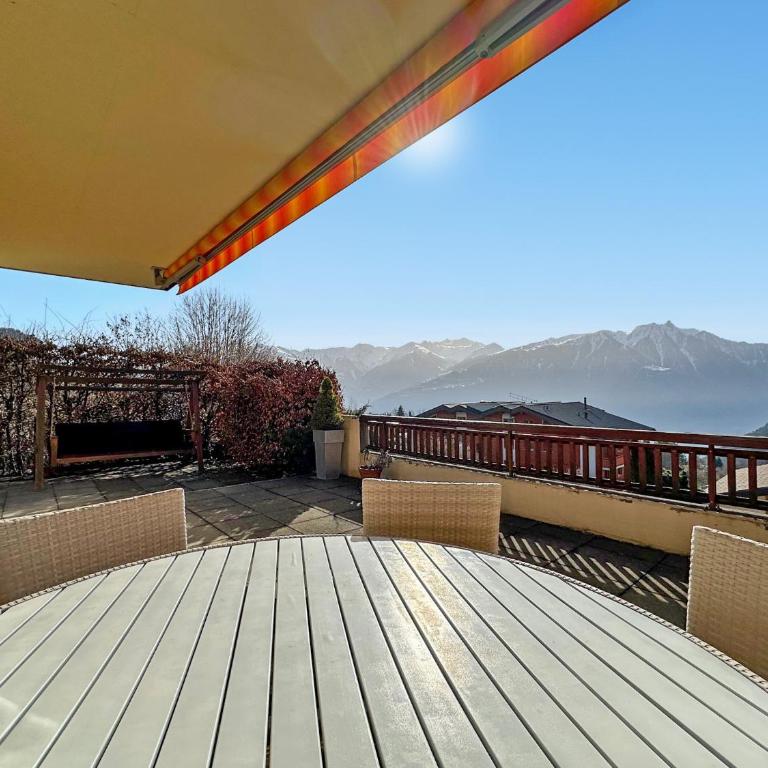 Cosy Stopover near slopes and therms-Swiss Alps - Apartment mit Blick auf die Berge - 13