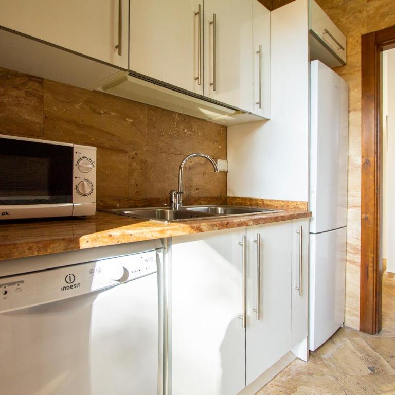 Apartamentos Villablino Arturo Soria - Apartment with Terrace - 19