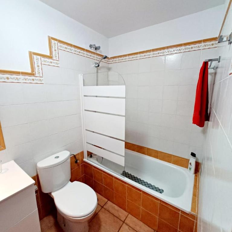 Vistas al Guadiana, Chalet a 10 minutos de la playa - Three-Bedroom House - 30