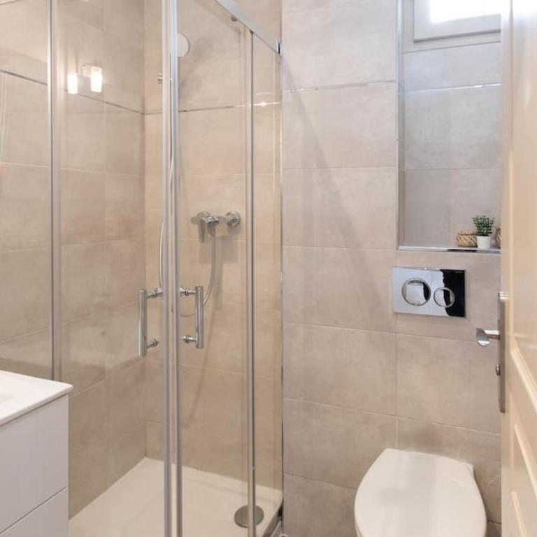 L46 Staywizus - 2P Port, 2min du Cap et 5 du port CLIM & WIFI - Appartement 1 Chambre - 14