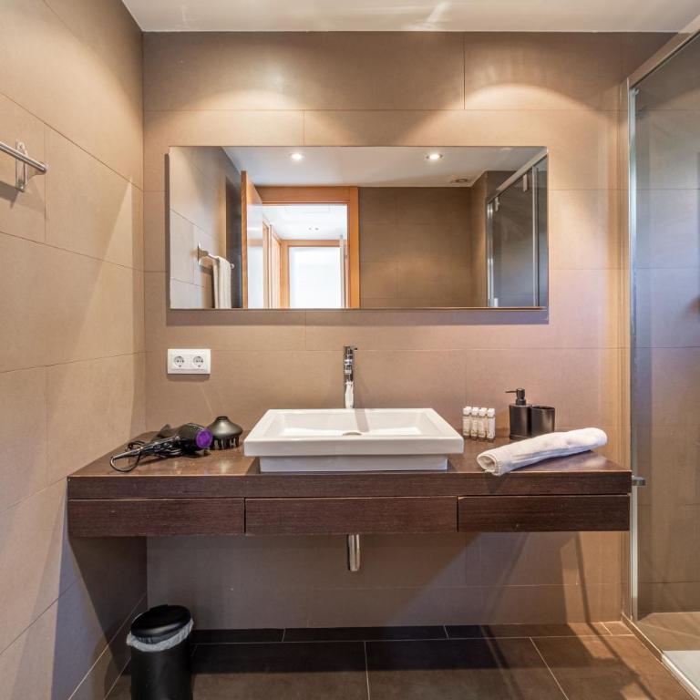NC APARTMENTS 201 Moli Blau - 4 pax - Two-Bedroom Apartment - 15